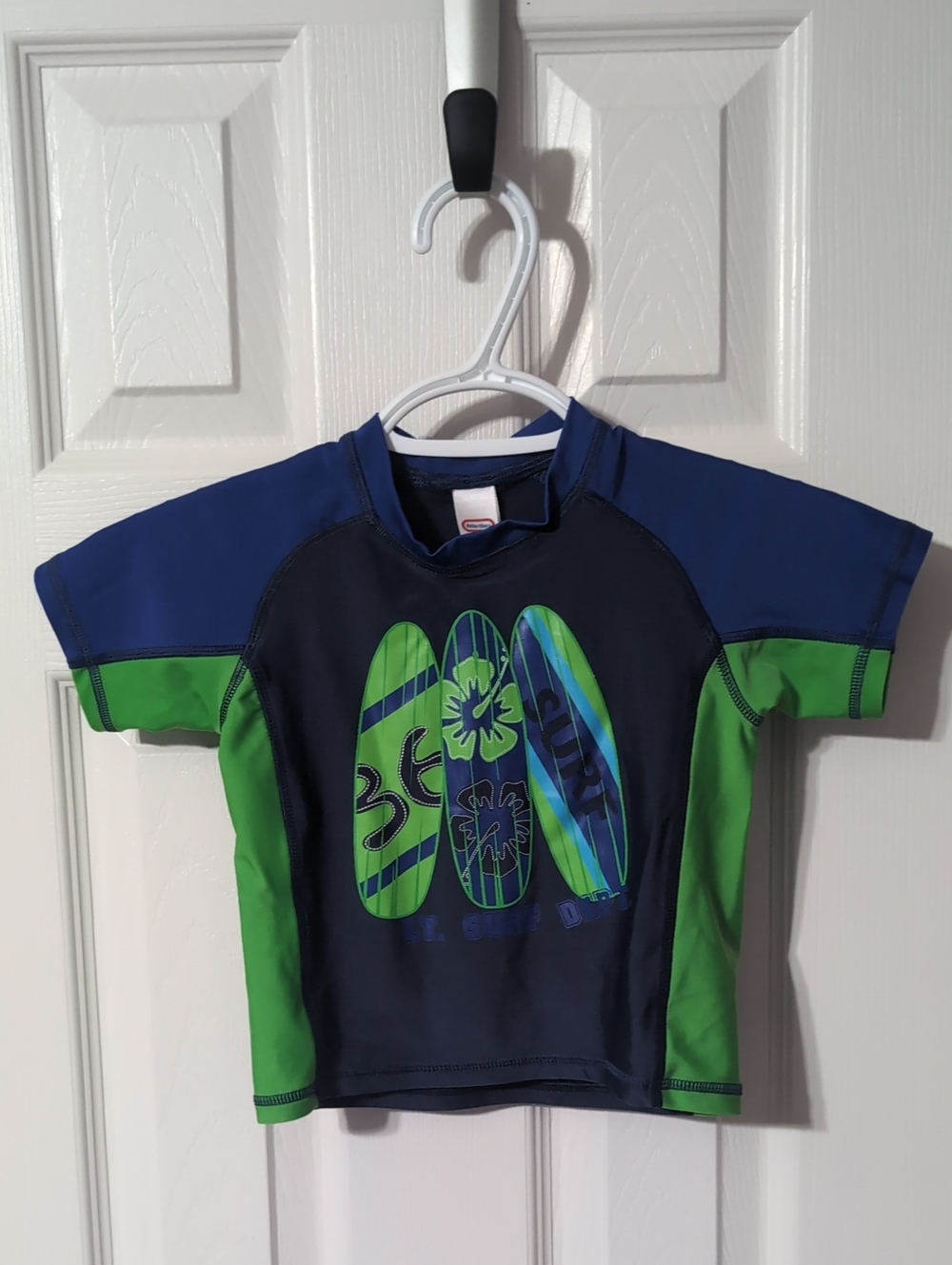 Kids Blue & Green Surfboards Rash Guard Swim Top
